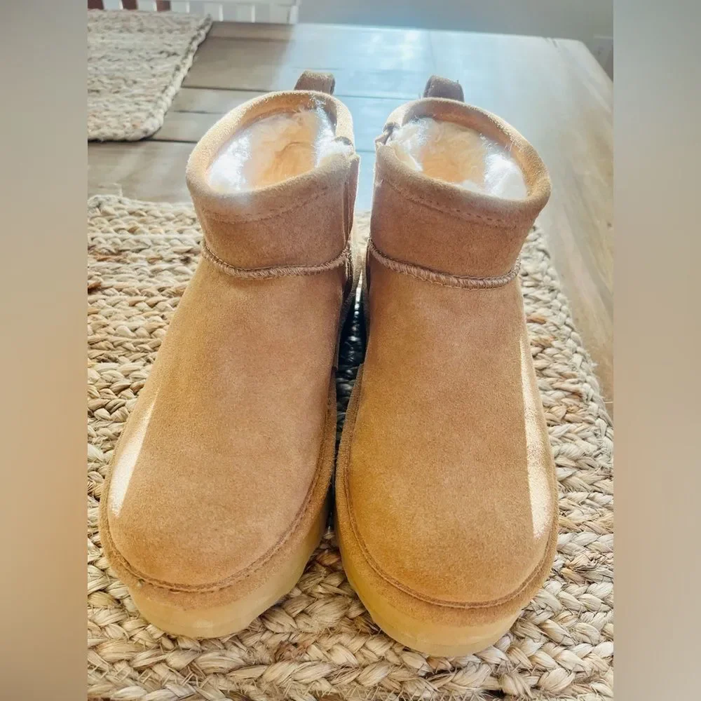 RETRO BearPaw SUPER SHORTY ICED COFFEE ankle boots; Size 4-5. NWOT!